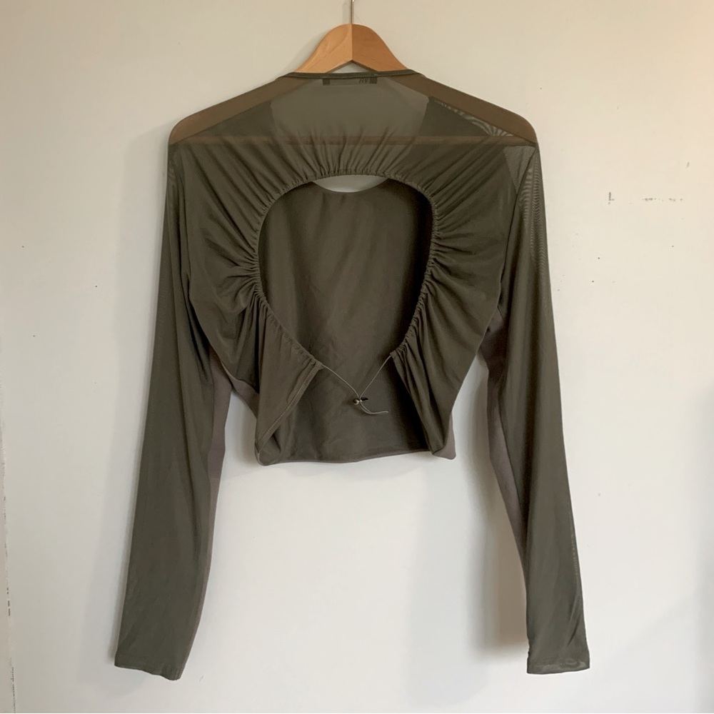 ZARA LONG SLEEVED CROPPED MESH OPEN BACK TOP